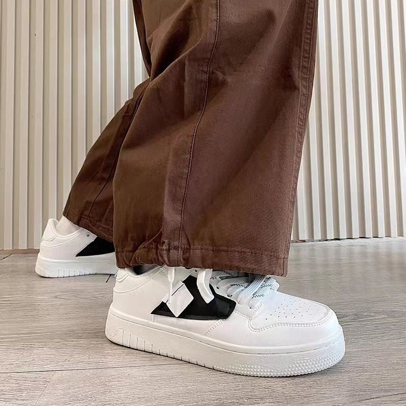 Casual Sneakers